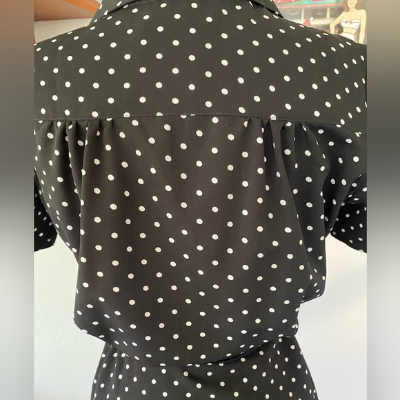 Pretty Retro 40s Shirt Dress in Black with White Polka Dots - Picture 5 of 11